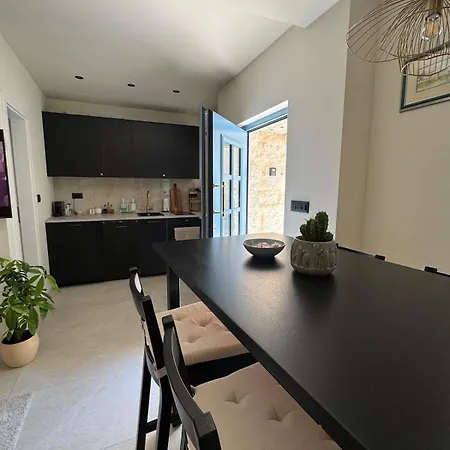 Apartamento Blue Door